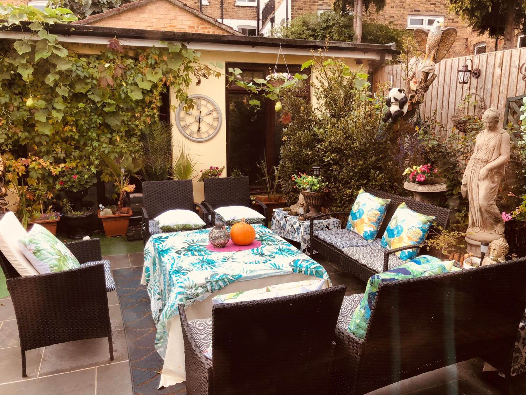 Cheerful 4 Bedroom House With Garden Free Parking Londra Exterior foto